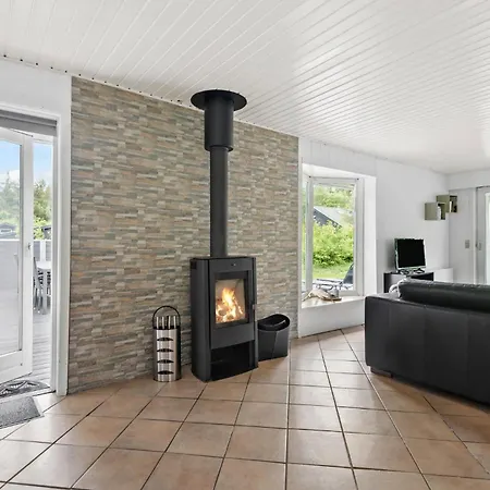 Prázdninový dům 4 Bedroom In
